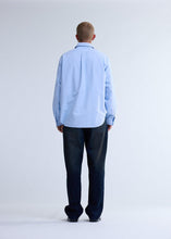 Laden Sie das Bild in den Galerie-Viewer, New Amsterdam - BEACH SHIRT OXFORD LIGHT BLUE Hemden New Amsterdam