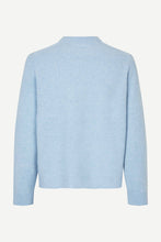 Laden Sie das Bild in den Galerie-Viewer, Samsøe Samsøe - Isak Knit Sweater 15010 - Subdued Blue Pullover Samsøe Samsøe