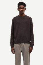 Laden Sie das Bild in den Galerie-Viewer, Samsøe Samsøe - Isak Knit Sweater - Turkish Coffee Pullover Samsøe Samsøe