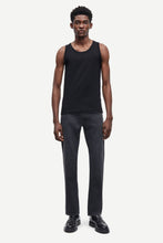 Laden Sie das Bild in den Galerie-Viewer, Samsøe Samsøe - Sataylor Jeans 14605 - Black Blizzard Hosen Samsøe Samsøe