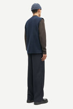 Laden Sie das Bild in den Galerie-Viewer, Samsøe Samsøe - Sahannes Vest - Salute Jacken Samsøe Samsøe