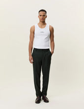 Laden Sie das Bild in den Galerie-Viewer, Les Deux - Wool Reg Suit Pants - rosin green Hosen Les Deux