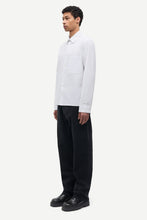 Laden Sie das Bild in den Galerie-Viewer, Samsøe Samsøe - SARYAN O SHIRT - white