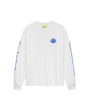 Laden Sie das Bild in den Galerie-Viewer, New Amsterdam - LOGO LONGSLEEVE - WHITE (cobalt)