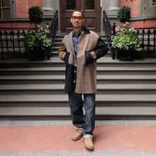 Laden Sie das Bild in den Galerie-Viewer, Clarks - Torhill Lo - Dunkles Sand-Wildleder Schuhe Clarks