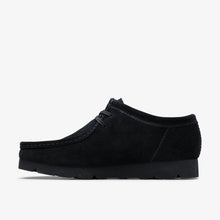 Laden Sie das Bild in den Galerie-Viewer, Clarks - Wallabee GORE-TEX - Black Suede Schuhe Clarks