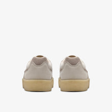 Laden Sie das Bild in den Galerie-Viewer, Clarks - Tor 80 - Off-White-Kombination Schuhe Clarks