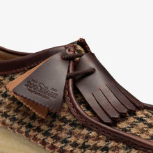 Laden Sie das Bild in den Galerie-Viewer, Clarks - Wallabee - Brown Tweed Combi Schuhe Clarks
