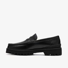 Laden Sie das Bild in den Galerie-Viewer, Clarks - Yukoner Penny - Black Leather