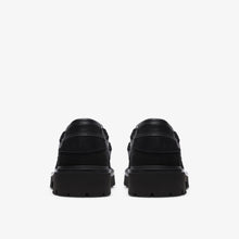 Laden Sie das Bild in den Galerie-Viewer, Clarks - Cleyhill Boat - Schwarzes Wildleder
