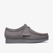 Laden Sie das Bild in den Galerie-Viewer, Clarks - Wallabee Lite - Graues Veloursleder Schuhe Clarks