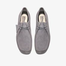 Laden Sie das Bild in den Galerie-Viewer, Clarks - Wallabee Lite - Graues Veloursleder Schuhe Clarks