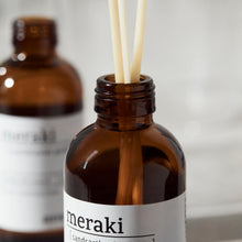 Laden Sie das Bild in den Galerie-Viewer, Meraki - Raumduft Sandcastles & Sunsets - 120ml Geschenkartikel Meraki