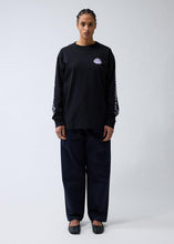 Laden Sie das Bild in den Galerie-Viewer, New Amsterdam - Logo Longsleeve - Black/Purple Longsleeves New Amsterdam