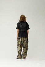 Laden Sie das Bild in den Galerie-Viewer, New Amsterdam - CPR TEE BLACK - BLACK T-Shirts New Amsterdam