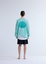Laden Sie das Bild in den Galerie-Viewer, New Amsterdam - LOGO LONGSLEEVE OCEAN WAVE/SEA GREEN Longsleeves New Amsterdam