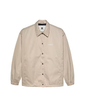 Laden Sie das Bild in den Galerie-Viewer, New Amsterdam - Coach Jacket - Warm Sand Jacken New Amsterdam