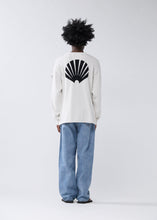Laden Sie das Bild in den Galerie-Viewer, New Amsterdam - Knitted Logo Longsleeve - Ecru Longsleeves New Amsterdam