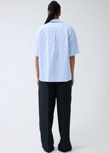 Laden Sie das Bild in den Galerie-Viewer, New Amsterdam - Wijk Shirt - White/Blue Stripes Hemden New Amsterdam