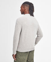 Laden Sie das Bild in den Galerie-Viewer, Barbour - Grangetown Pullover - Light Grey Pullover Barbour