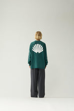 Laden Sie das Bild in den Galerie-Viewer, New Amsterdam - LOGO LONGSLEEVE - BOTTLE GREEN Longsleeves New Amsterdam