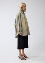 Laden Sie das Bild in den Galerie-Viewer, New Amsterdam - Denim Overshirt - Dune Longsleeves New Amsterdam