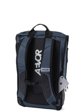 Laden Sie das Bild in den Galerie-Viewer, Aevor - Daypack - Proof Petrol Taschen & Rucksäcke Aevor