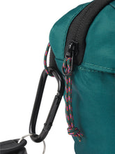 Laden Sie das Bild in den Galerie-Viewer, Aevor - Hip Bag Ease - Ripstop Evergreen Accessoires Aevor