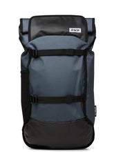 Laden Sie das Bild in den Galerie-Viewer, Aevor - Trip Pack - Proof Petrol Accessoires Aevor