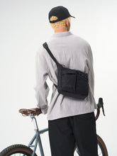 Laden Sie das Bild in den Galerie-Viewer, Aevor - Utility Sacoche - Black Accessoires Aevor