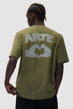 Laden Sie das Bild in den Galerie-Viewer, Arte Antwerp - Diels Scribble T-Shirt - Green T-Shirts Arte Antwerp
