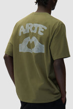 Laden Sie das Bild in den Galerie-Viewer, Arte Antwerp - Diels Scribble T-Shirt - Green T-Shirts Arte Antwerp