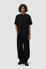 Laden Sie das Bild in den Galerie-Viewer, Arte Antwerp - Composition T-Shirt, Black T-Shirts Arte Antwerp