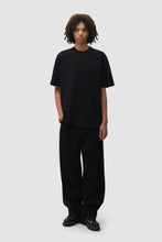 Laden Sie das Bild in den Galerie-Viewer, Arte Antwerp - Composition T-Shirt, Black