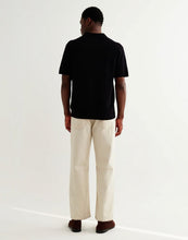 Laden Sie das Bild in den Galerie-Viewer, Wax London - Siena - Boucle Knitted Polo Shirt - Black T-Shirts Wax London