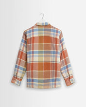Laden Sie das Bild in den Galerie-Viewer, Wax London - Whiting Overshirt - Multicolour Pastel Bude Check Hemden Wax London
