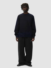 Laden Sie das Bild in den Galerie-Viewer, Arte Antwerp - Sunfade Crewneck - Navy/Black Pullover Arte Antwerp