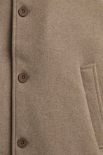 Laden Sie das Bild in den Galerie-Viewer, Elvine - Ciaran Mantel - Beige Melange Jacken Elvine
