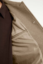 Laden Sie das Bild in den Galerie-Viewer, Elvine - Ciaran Mantel - Beige Melange Jacken Elvine