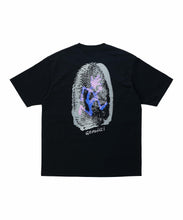 Laden Sie das Bild in den Galerie-Viewer, Gramicci - Thumbprint Tee - Vintage Black T-Shirts Gramicci