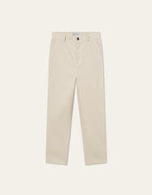 Laden Sie das Bild in den Galerie-Viewer, Les Deux - Kody Heavy Corduroy Pants - Ivory Hosen Les Deux