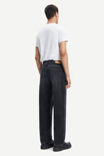Laden Sie das Bild in den Galerie-Viewer, Samsøe Samsøe - Eddie jeans 14605 - Black Blizzard Hosen Samsøe Samsøe