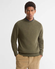 Laden Sie das Bild in den Galerie-Viewer, Barbour - Newtown Pullover - mid olive Pullover Barbour