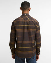Laden Sie das Bild in den Galerie-Viewer, Barbour - Mineral Tartan Dunoon Authentic Fit - Dried Bracken) Hemden Barbour