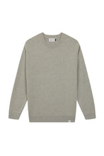 Laden Sie das Bild in den Galerie-Viewer, Nowadays - Signature Raglan Mouline Sweater - Celedon Green Sweatshirts Nowadays