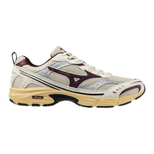 Laden Sie das Bild in den Galerie-Viewer, Mizuno - MXR - Summer Sand/Fig/Pristine Schuhe Mizuno