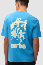 Laden Sie das Bild in den Galerie-Viewer, Arte Antwerp - Blurry Back Print - blue T-Shirts Arte Antwerp