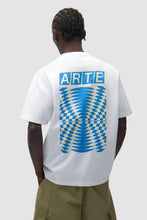 Laden Sie das Bild in den Galerie-Viewer, Arte Antwerp - Abstract Back Print T-Shirt, White T-Shirts Arte Antwerp