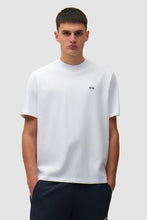 Laden Sie das Bild in den Galerie-Viewer, Arte Antwerp - Back Graphic T-shirt - white T-Shirts Arte Antwerp