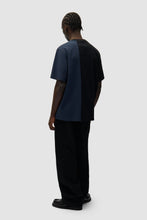 Laden Sie das Bild in den Galerie-Viewer, Arte Antwerp - Circle Logo Pocket Pants - Black Hosen Arte Antwerp